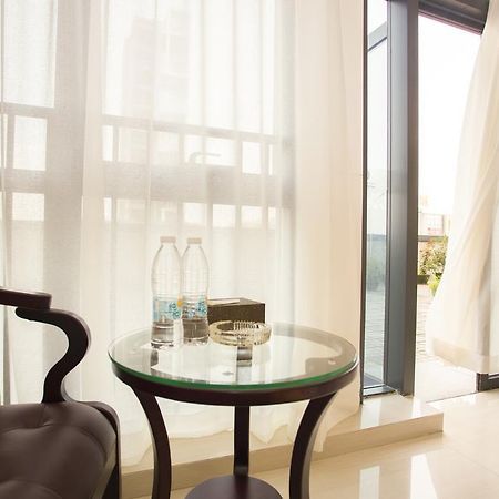 Mahattan International Apartment Cantón Exterior foto